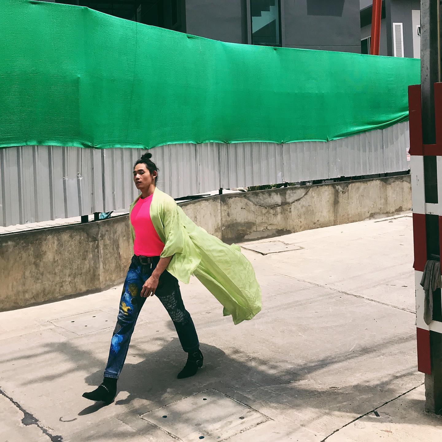 Customer wearing Sumo Vintage